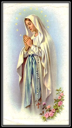 Virgen María con rosas