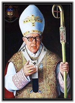 Cardenal Marcelo González Martín con el báculo