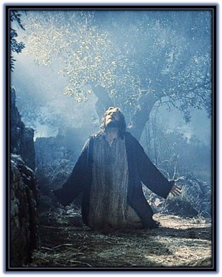 Jesús orando en el huerto con el Padre