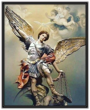Arcángel San Miguel luchando contra el demonio