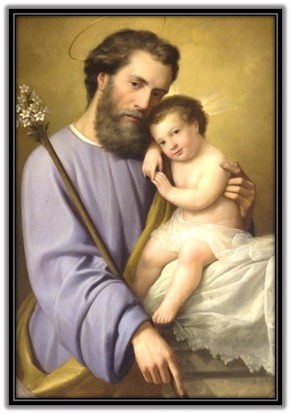 San José y Niño Jesús en brazos