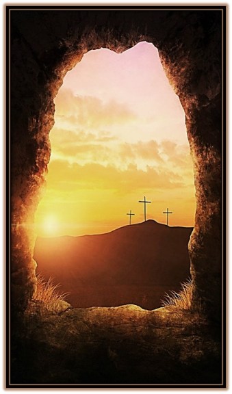 Jesús Resucitado y tres cruces