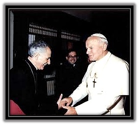 Obispo Guerra Campos y San Juan Pablo II